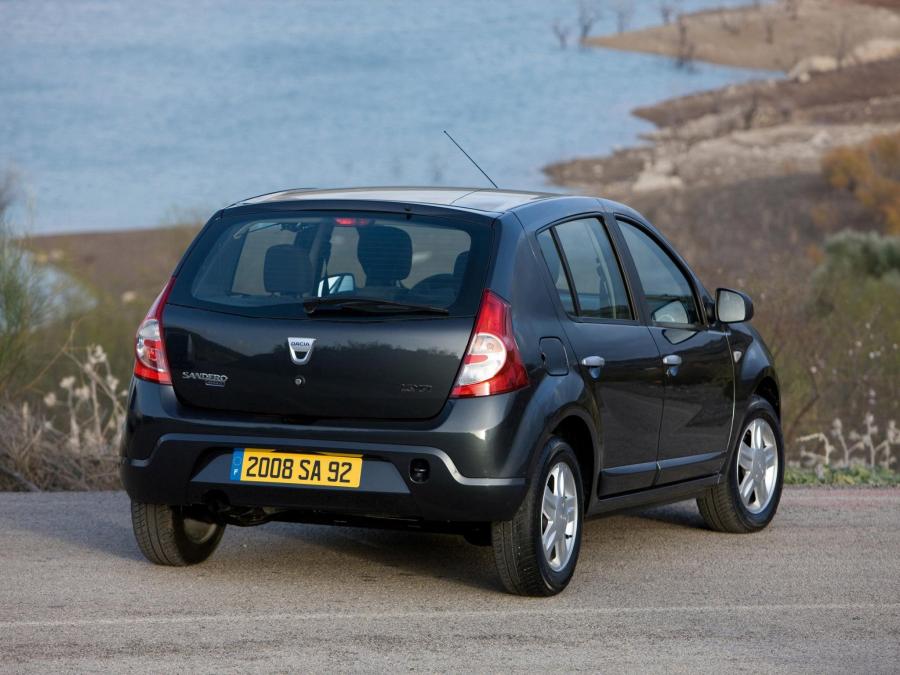  Dacia Sandero 2008 года  (фото 14 из 52)